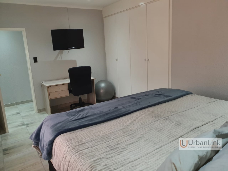 3 Bedroom Property for Sale in Safari Gardens North West